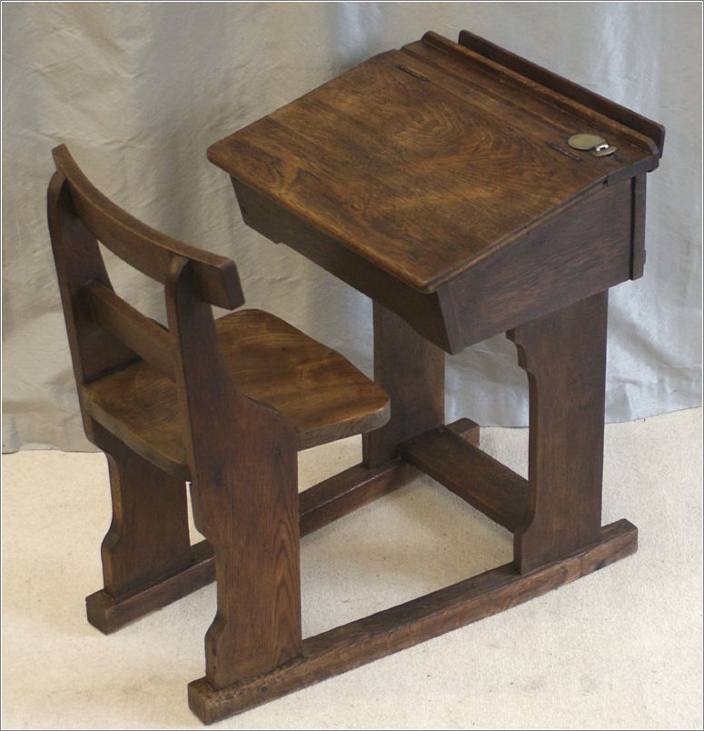 4031 Childs Antique School Desk (1)